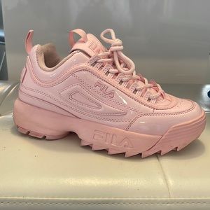 FILA Disruptor Premium light pink size 6.5 tennis shoes worn twice! Perfect cond